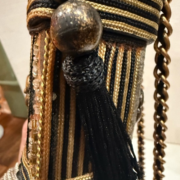 Vintage Mary Frances Handcrafted Box Minaudiere Black Gold Beaded Chain Tassel - Picture 9 of 16